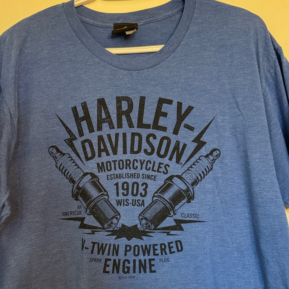 Harley-Davidson Blue V-Twin Graphic Tee